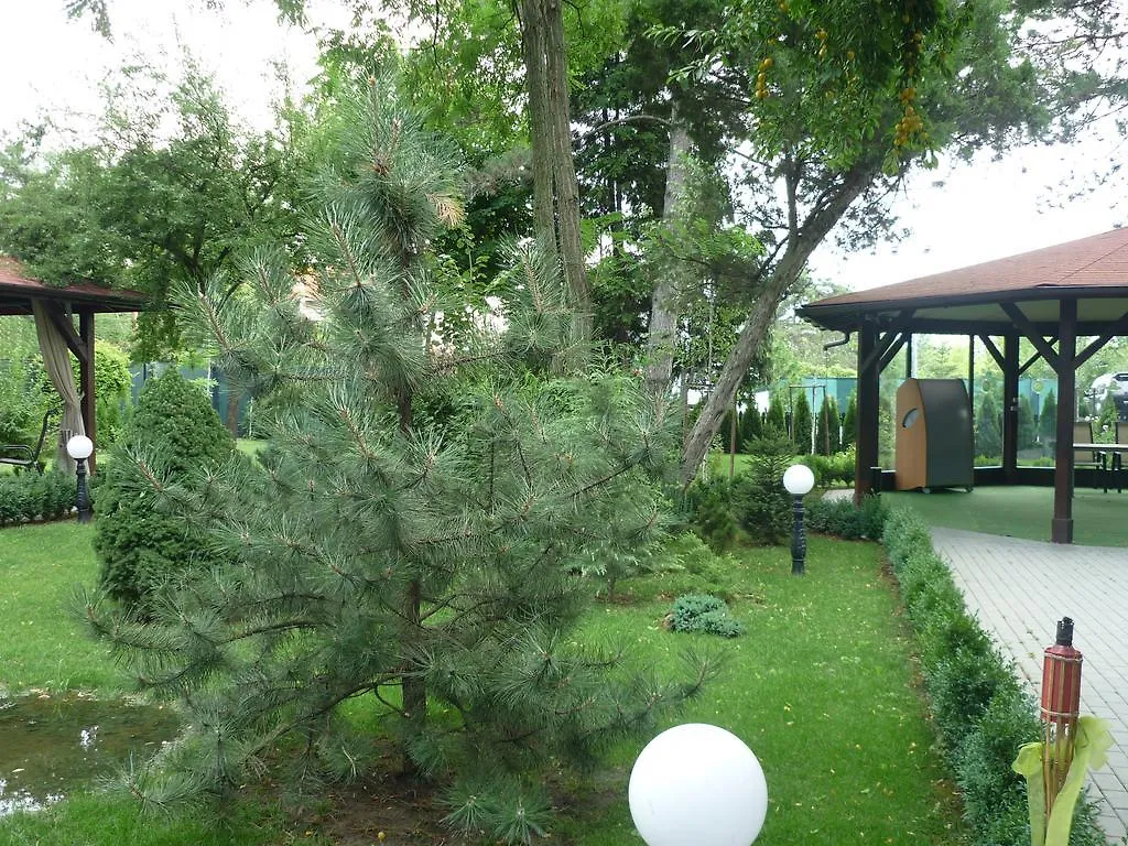 ***  Hotel Baneasa Parc بوخارست رومانيا