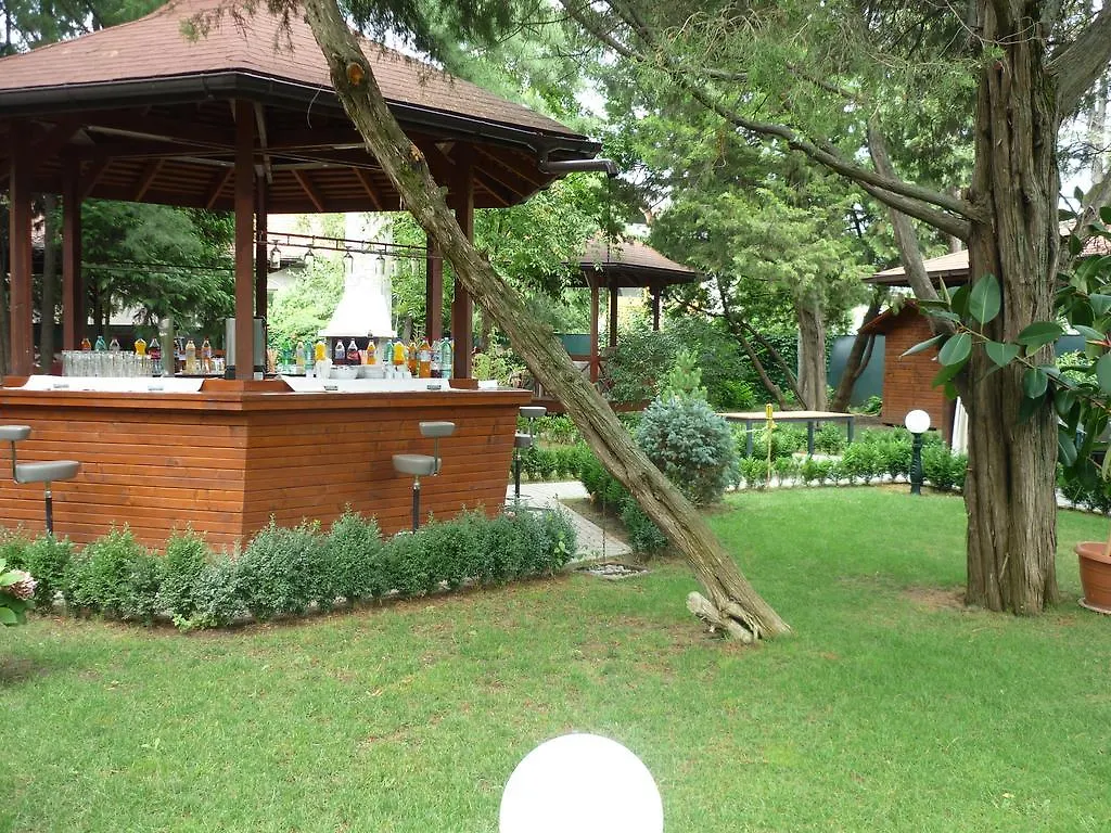Hotel Baneasa Parc Бухарест 3*,