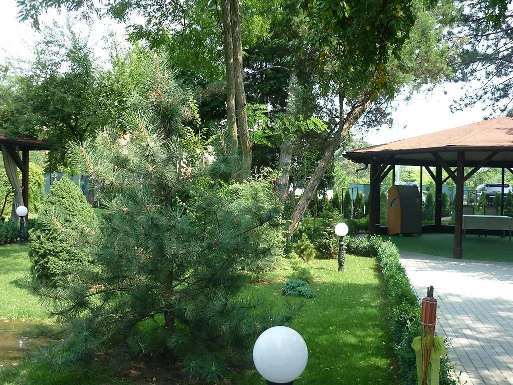 Hotel Baneasa Parc Βουκουρέστι 3*,