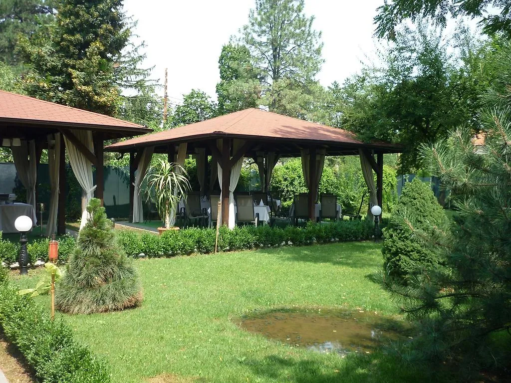 בוקרשט Hotel Baneasa Parc