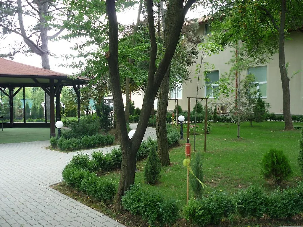 בוקרשט Hotel Baneasa Parc