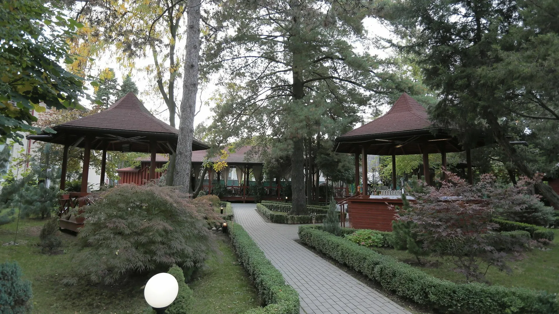 Hotel Baneasa Parc 부쿠레슈티 루마니아