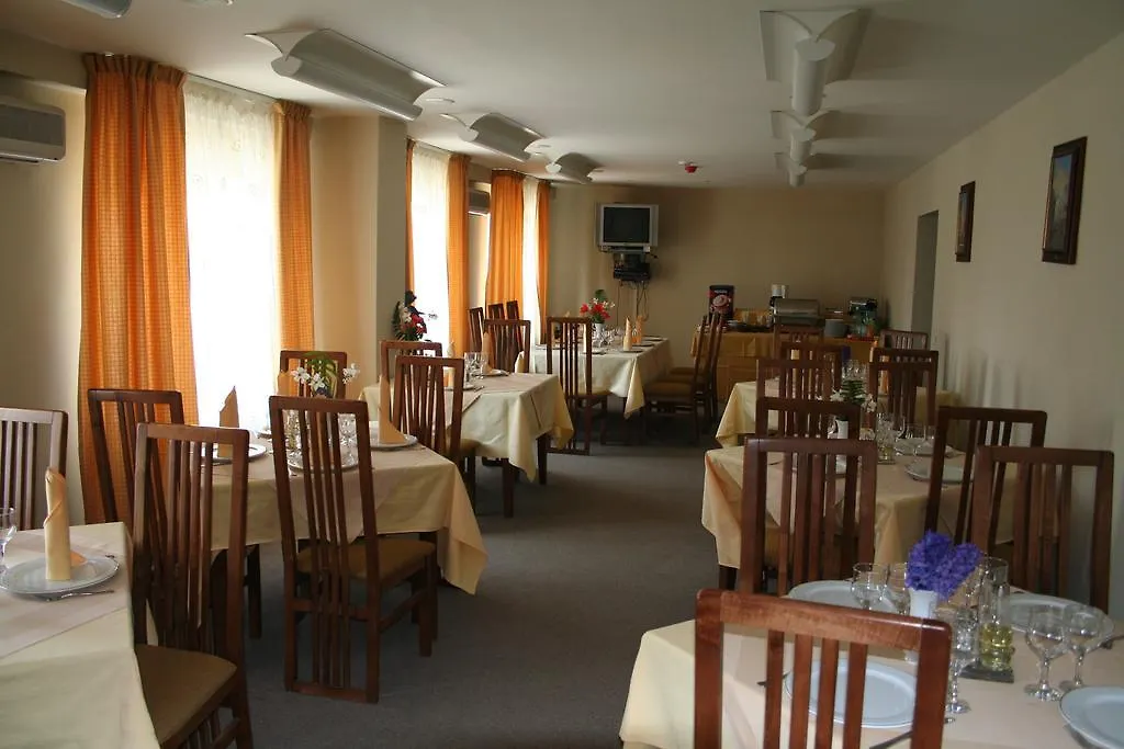 Hotel Baneasa Parc Bucharest